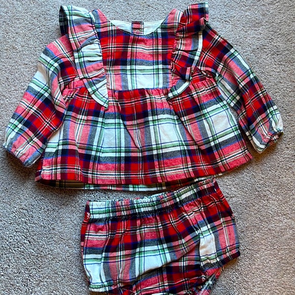 Like New Cat and Jack Plaid Top with Bloomers - Picture 1 of 3